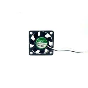 30*30*7mm DC 12V Axial Flow Ball Bearing 7 Blade Plastic Electric Cooling Fan Photovoltaic Inverter