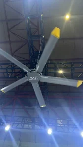 HVLS Industrial Ceiling Fan Warehouse Ceiling Fan with High Airflow and Low Energy Consumption